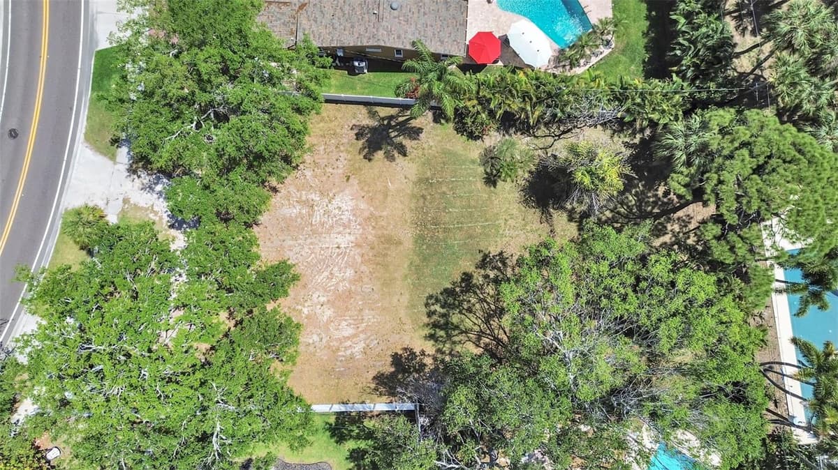 5438 BAYOU GRANDE BOULEVARD — photo 21 of 25