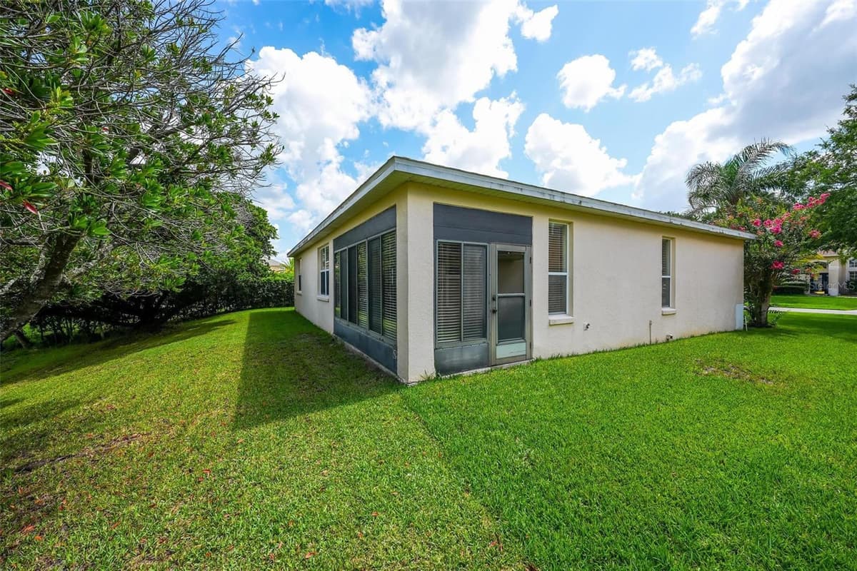 2428 WALNUT HEIGHTS ROAD — photo 4 of 58