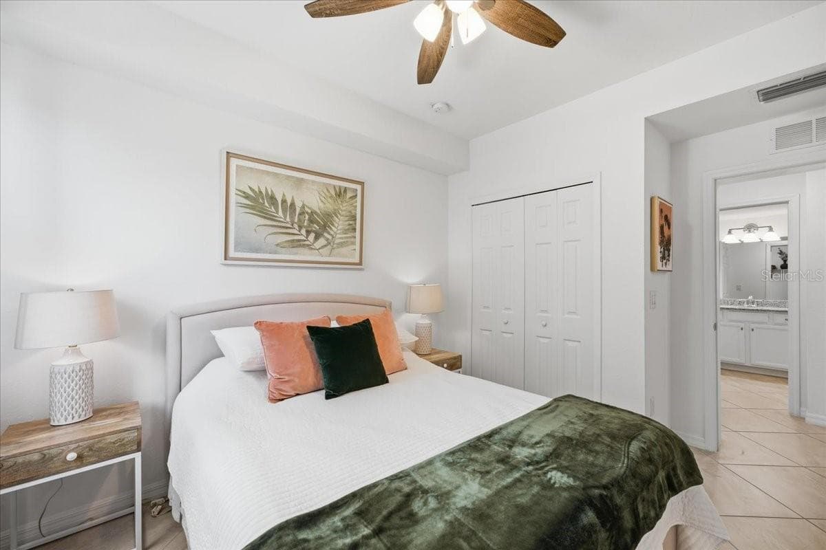6055 WORSHAM LANE — photo 35 of 77