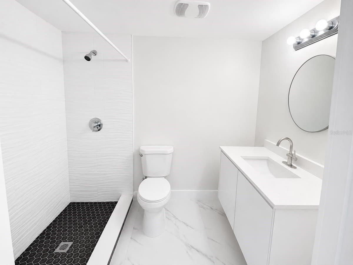 4311 25TH STREET — photo 15 of 20