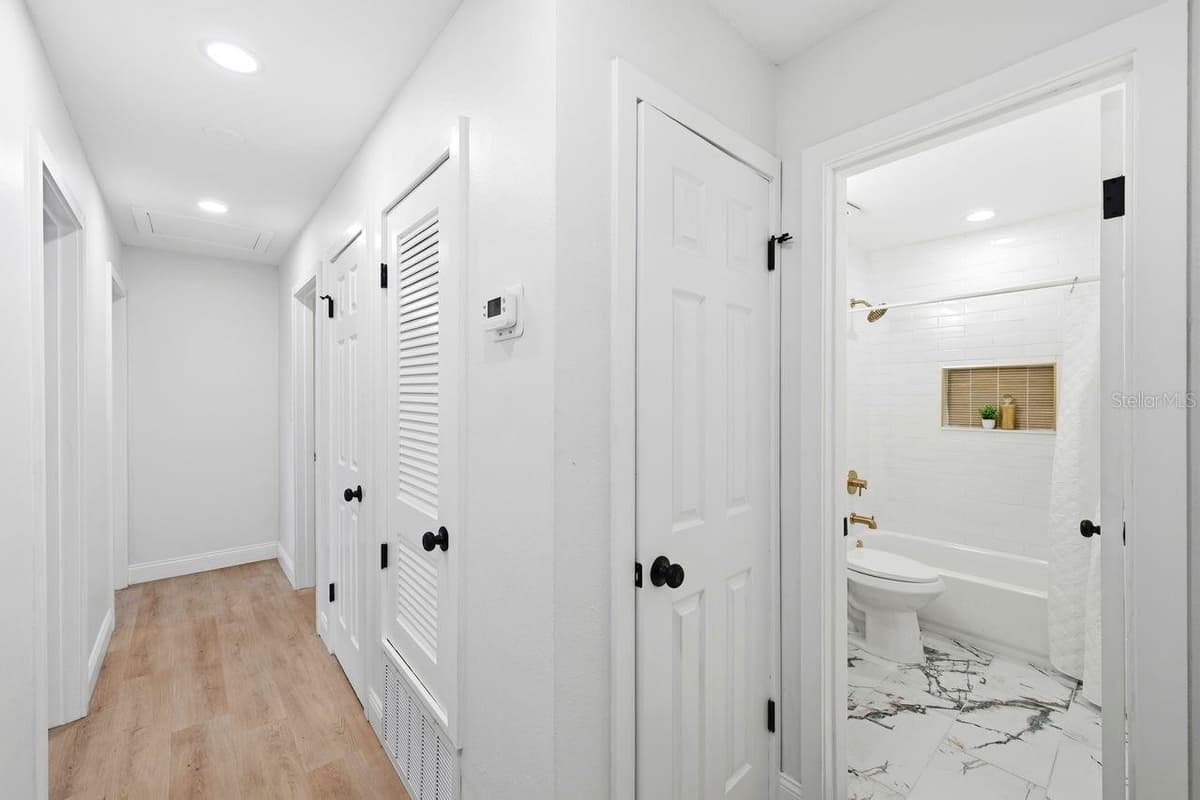 6324 CASE AVENUE — photo 25 of 29