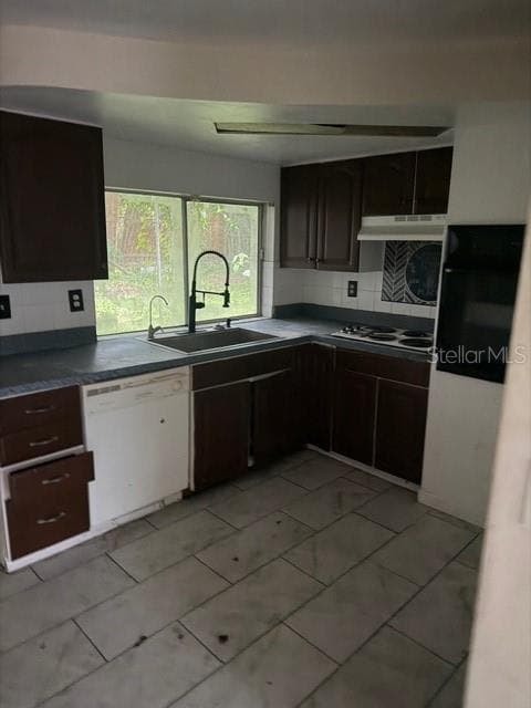 3331 CLYDESDALE DRIVE — photo 3 of 5