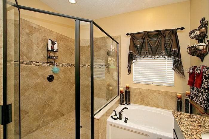 1195 LATTIMORE DRIVE — photo 19 of 37