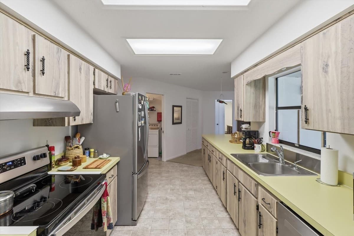 3103 BAY BERRY POINT — photo 12 of 49