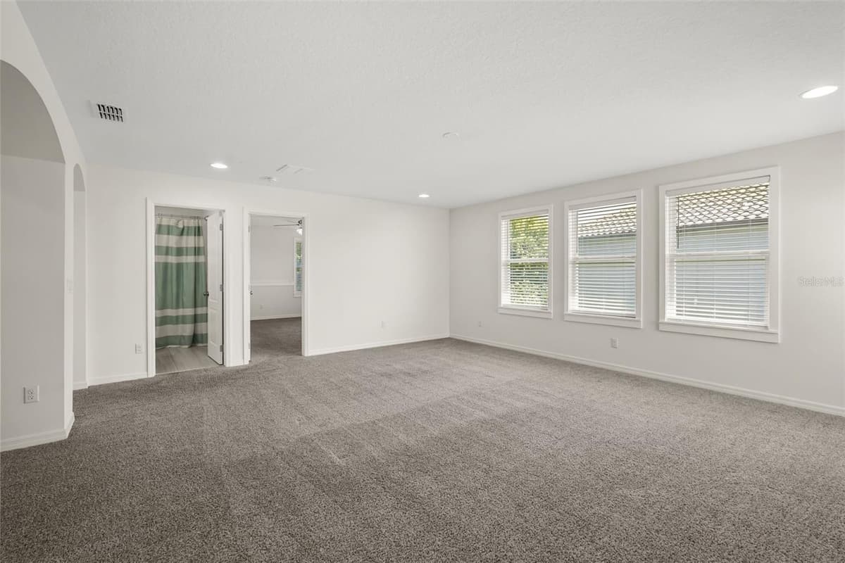 7389 JOHN HANCOCK DRIVE — photo 33 of 43
