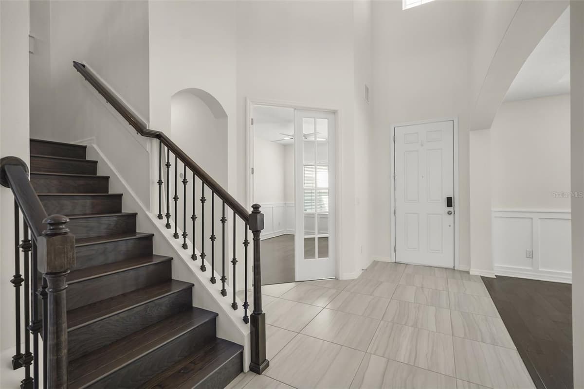 7389 JOHN HANCOCK DRIVE — photo 3 of 43
