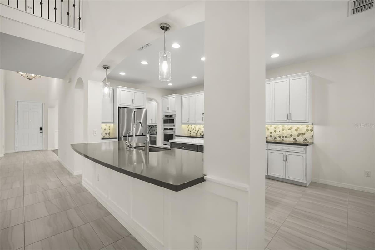 7389 JOHN HANCOCK DRIVE — photo 10 of 43