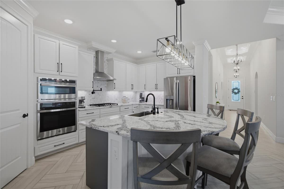 34119 EVERGREEN HILL COURT — photo 11 of 58