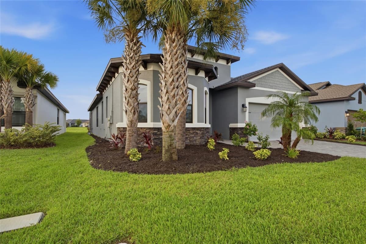 34119 EVERGREEN HILL COURT — photo 4 of 58