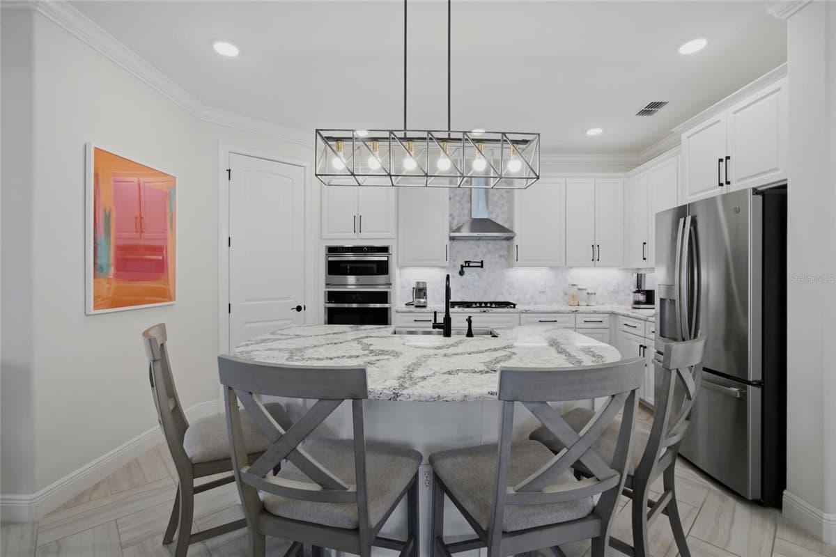 34119 EVERGREEN HILL COURT — photo 15 of 58