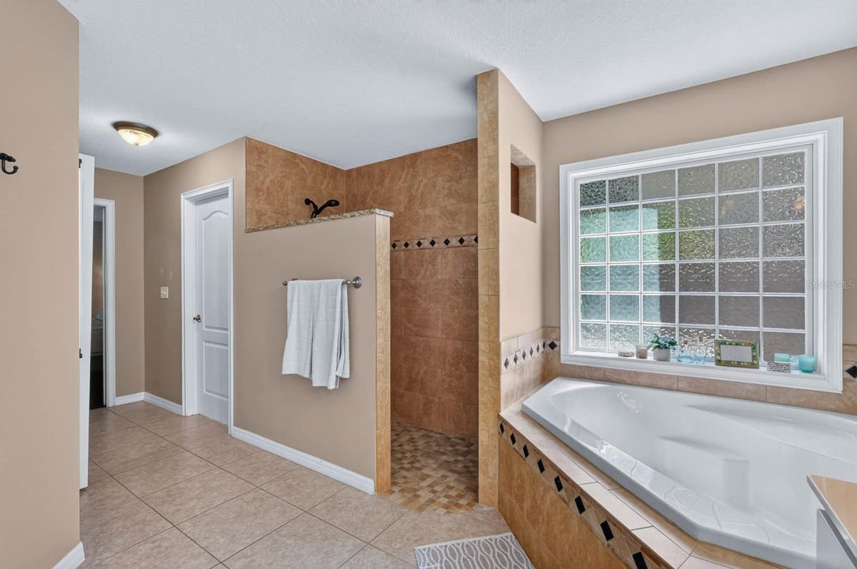 2322 STONEBRIDGE WAY — photo 18 of 45