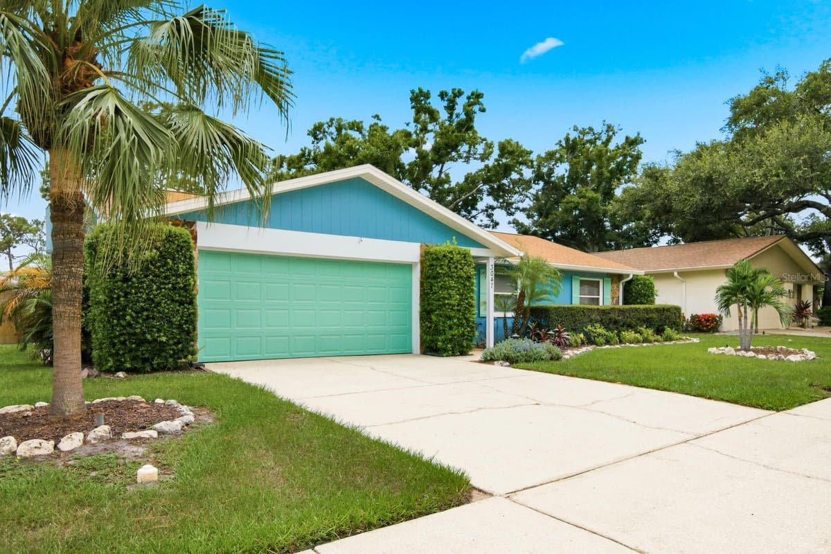 3047 CASCADE DRIVE — photo 4 of 51