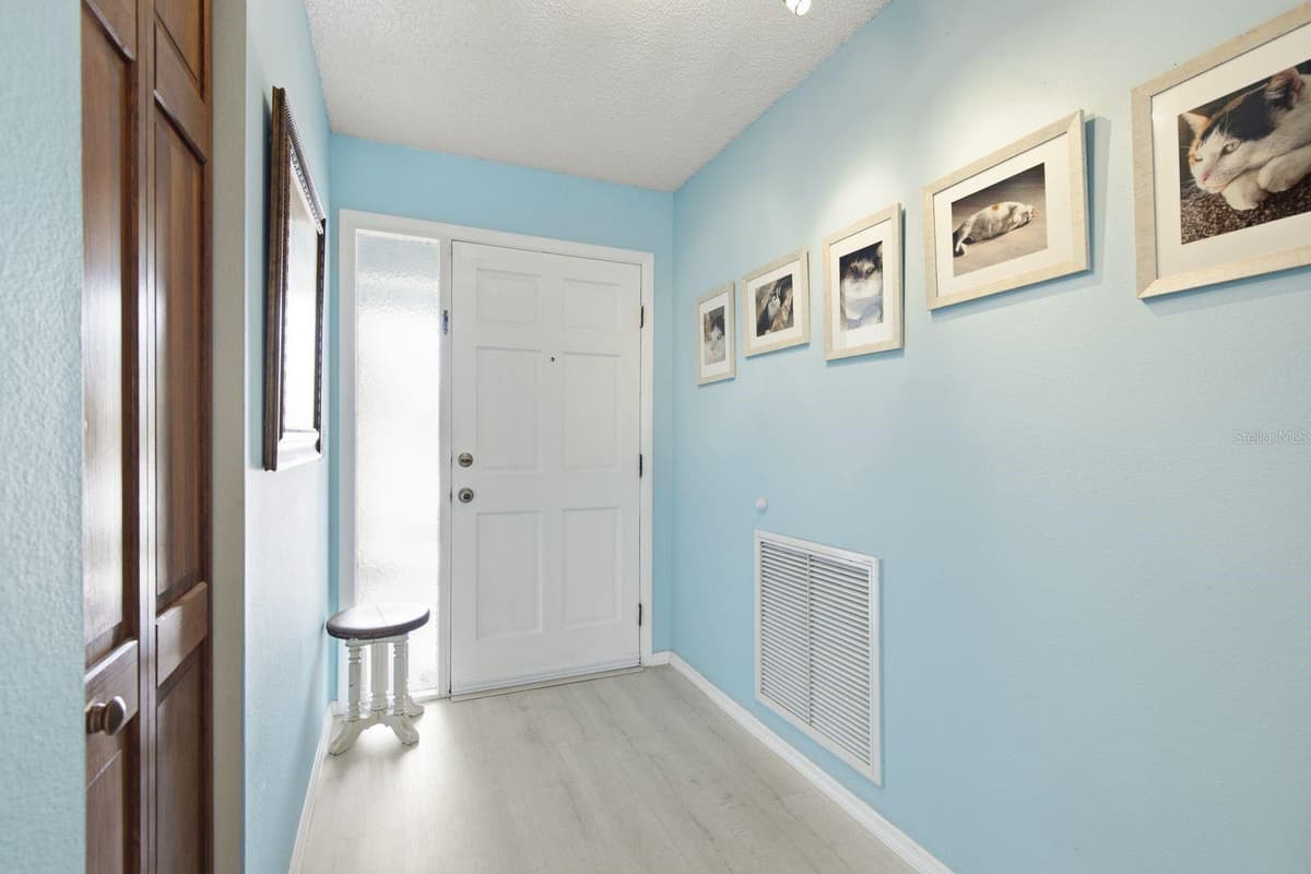 3047 CASCADE DRIVE — photo 6 of 51