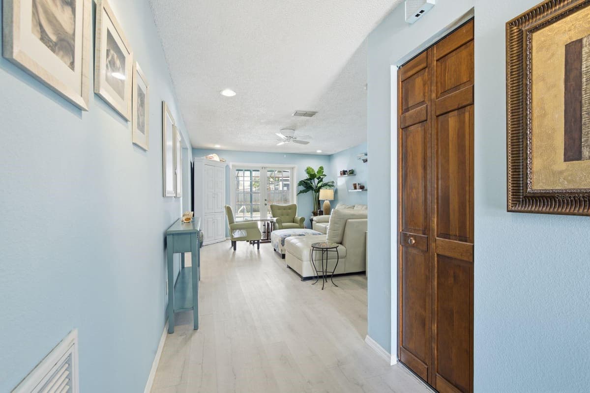 3047 CASCADE DRIVE — photo 7 of 51