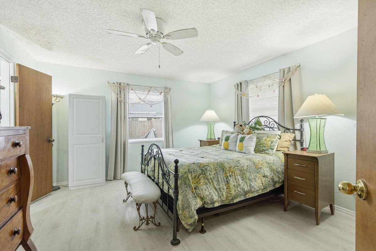 3047 CASCADE DRIVE — photo 20 of 51