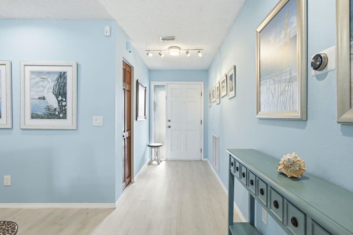 3047 CASCADE DRIVE — photo 8 of 51