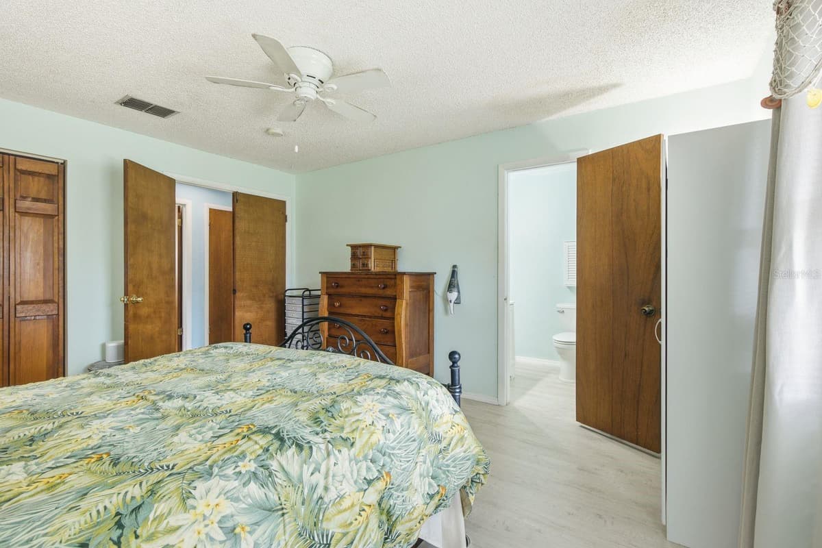3047 CASCADE DRIVE — photo 22 of 51