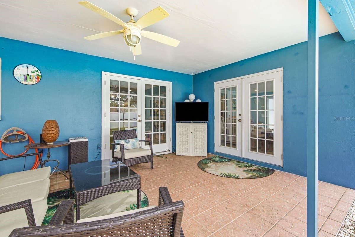 3047 CASCADE DRIVE — photo 33 of 51