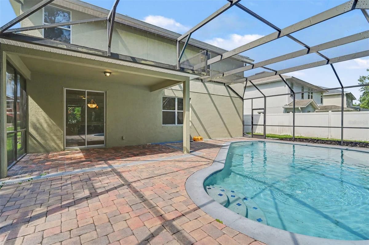 65 PERGOLA PLACE — photo 26 of 27