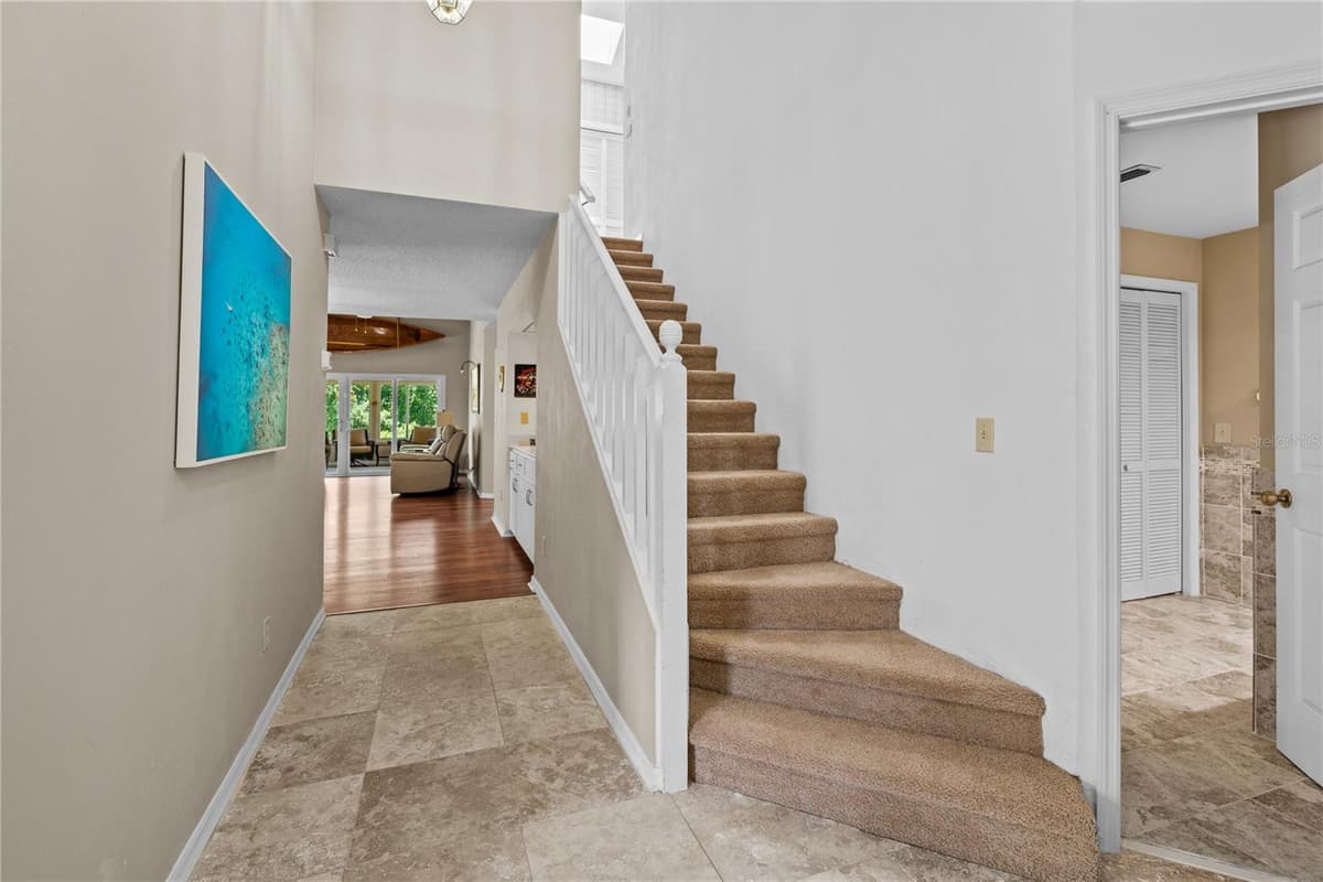 254 GLENBRIAR CIRCLE — photo 17 of 42