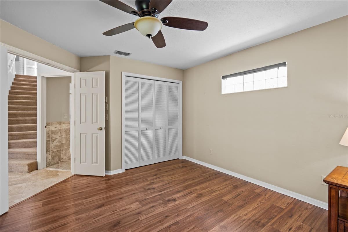 254 GLENBRIAR CIRCLE — photo 14 of 42