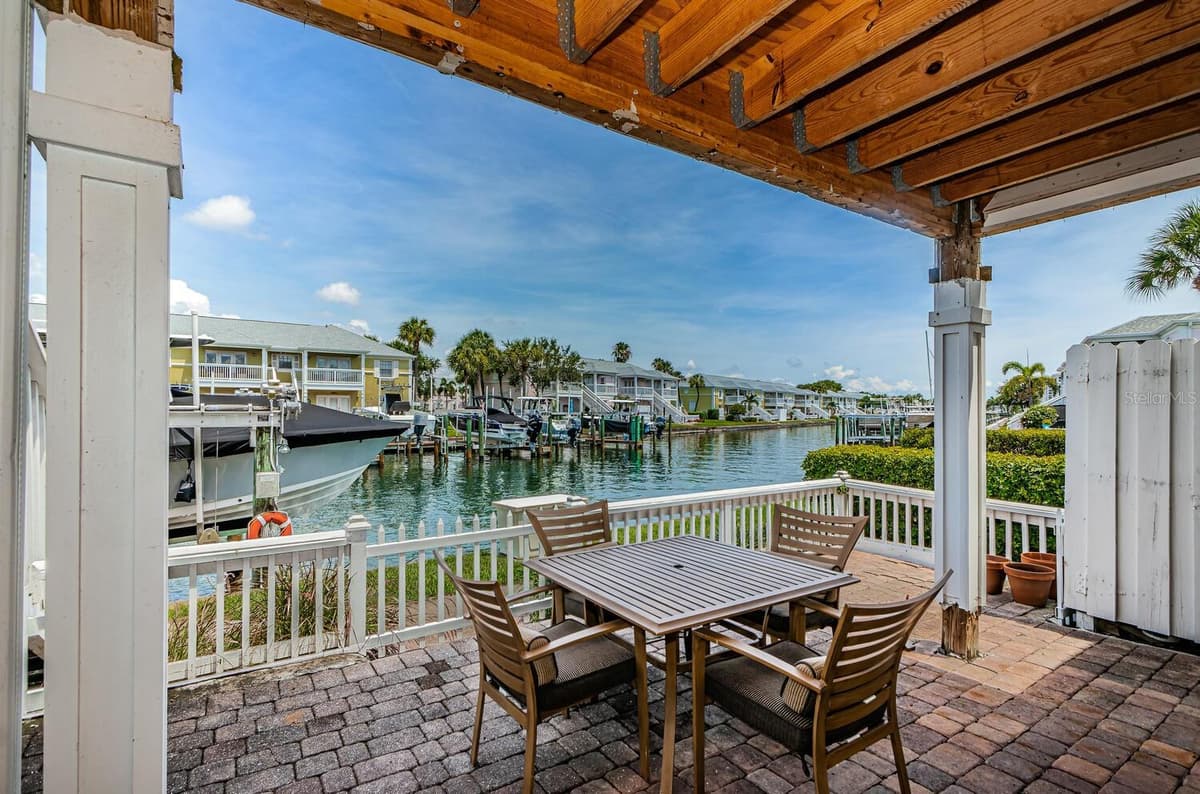5215 COQUINA KEY DRIVE — photo 11 of 31
