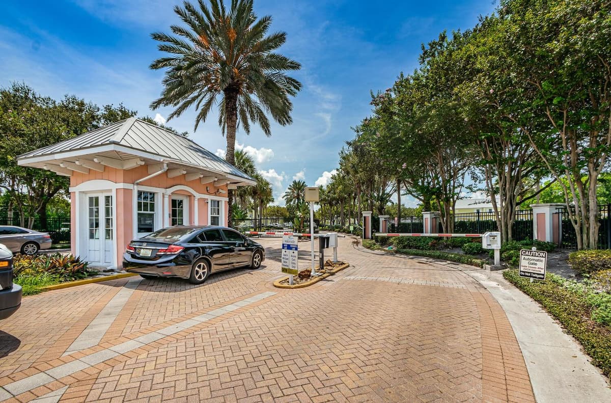 5215 COQUINA KEY DRIVE — photo 1 of 31