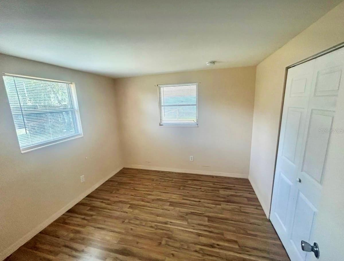 1701 MONTECITO AVENUE — photo 9 of 10