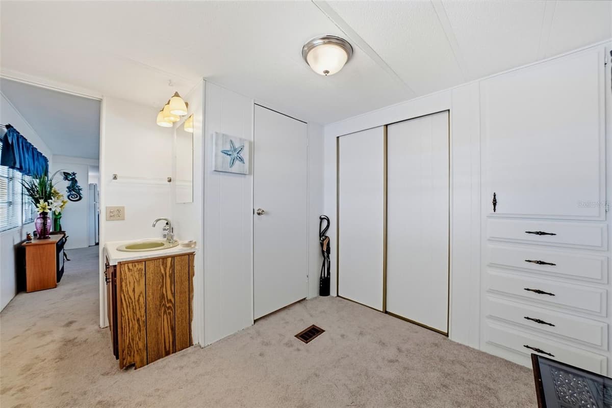12116 HORSESHOE LANE — photo 20 of 57