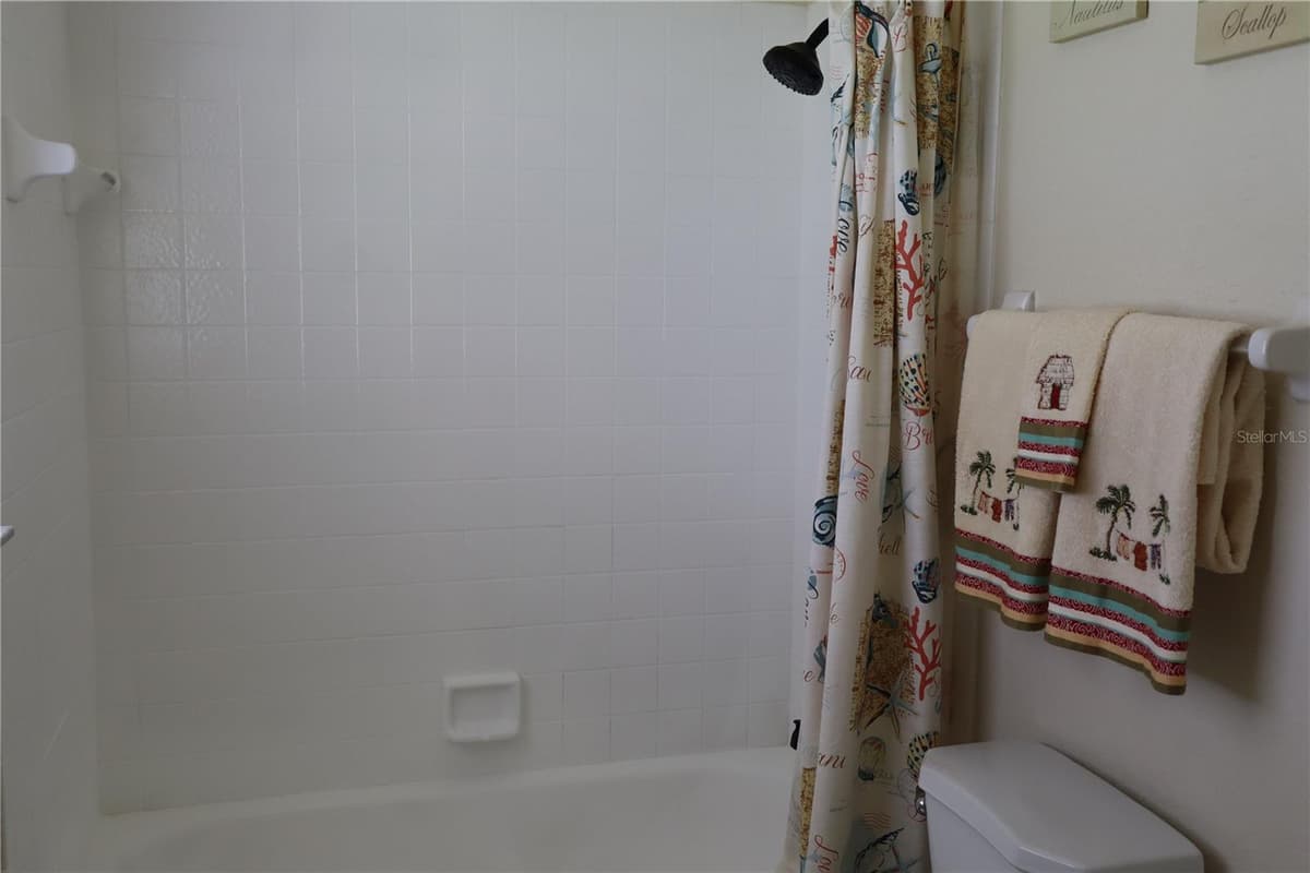 13339 COPPER AVENUE — photo 26 of 49