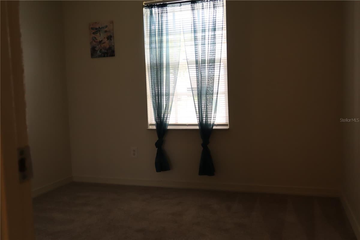 13339 COPPER AVENUE — photo 23 of 49