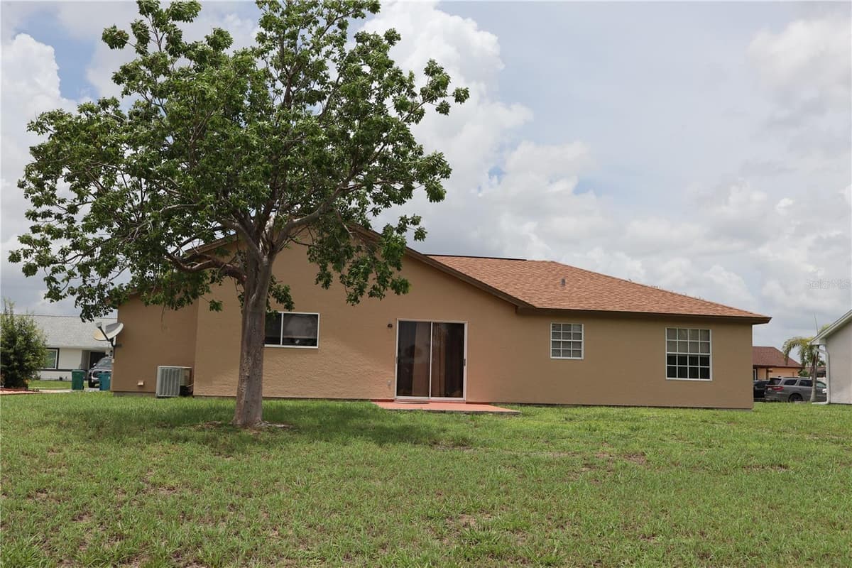 13339 COPPER AVENUE — photo 10 of 49