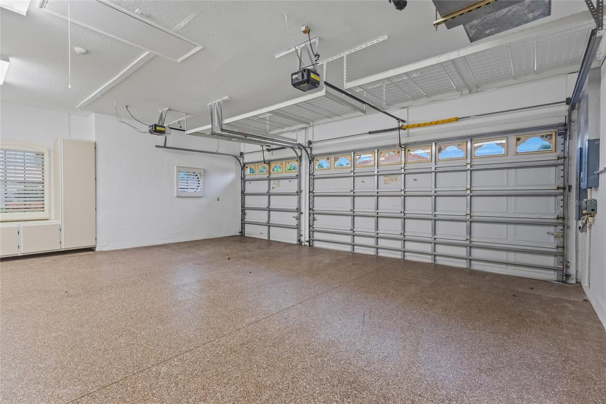 7808 DERBY CT — photo 39 of 71