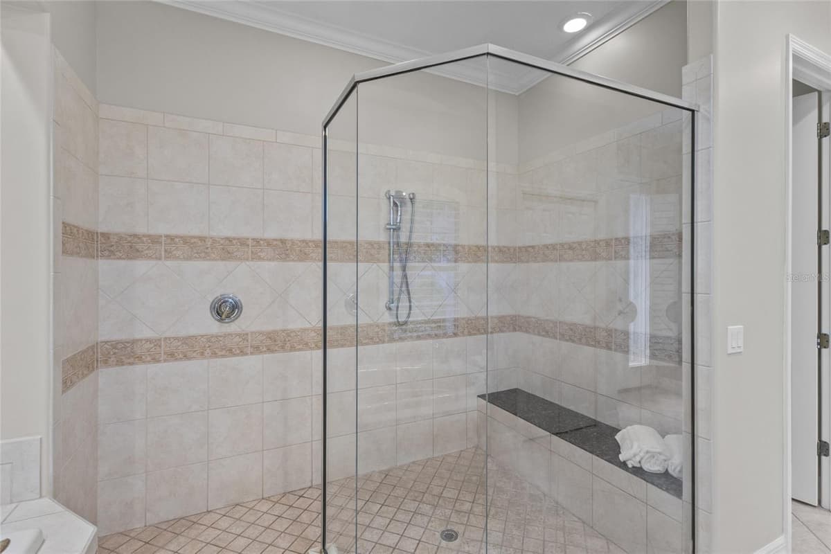 7808 DERBY CT — photo 28 of 71