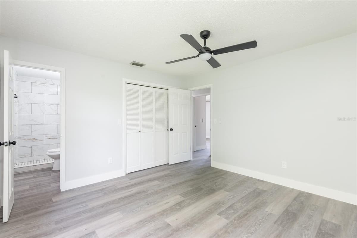 902 SHANGRI LA DRIVE — photo 21 of 30