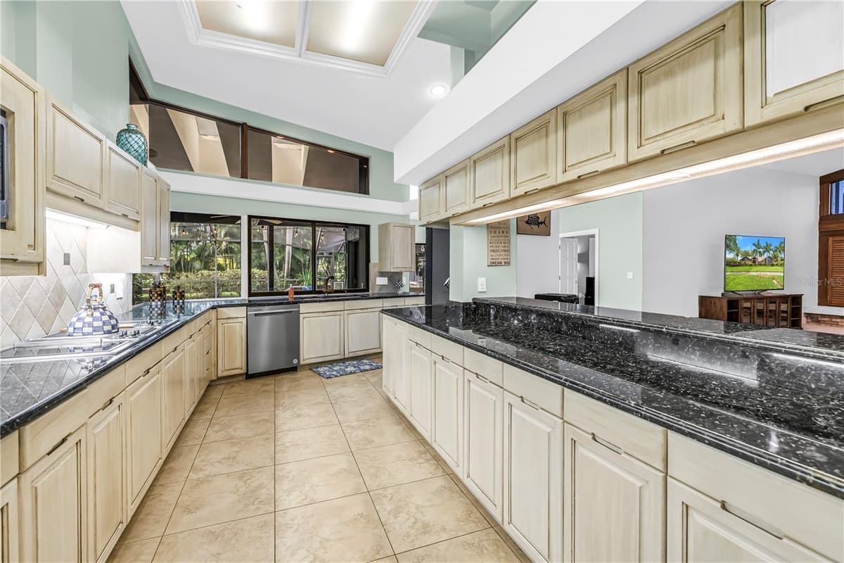 2837 SABER DRIVE — photo 44 of 93
