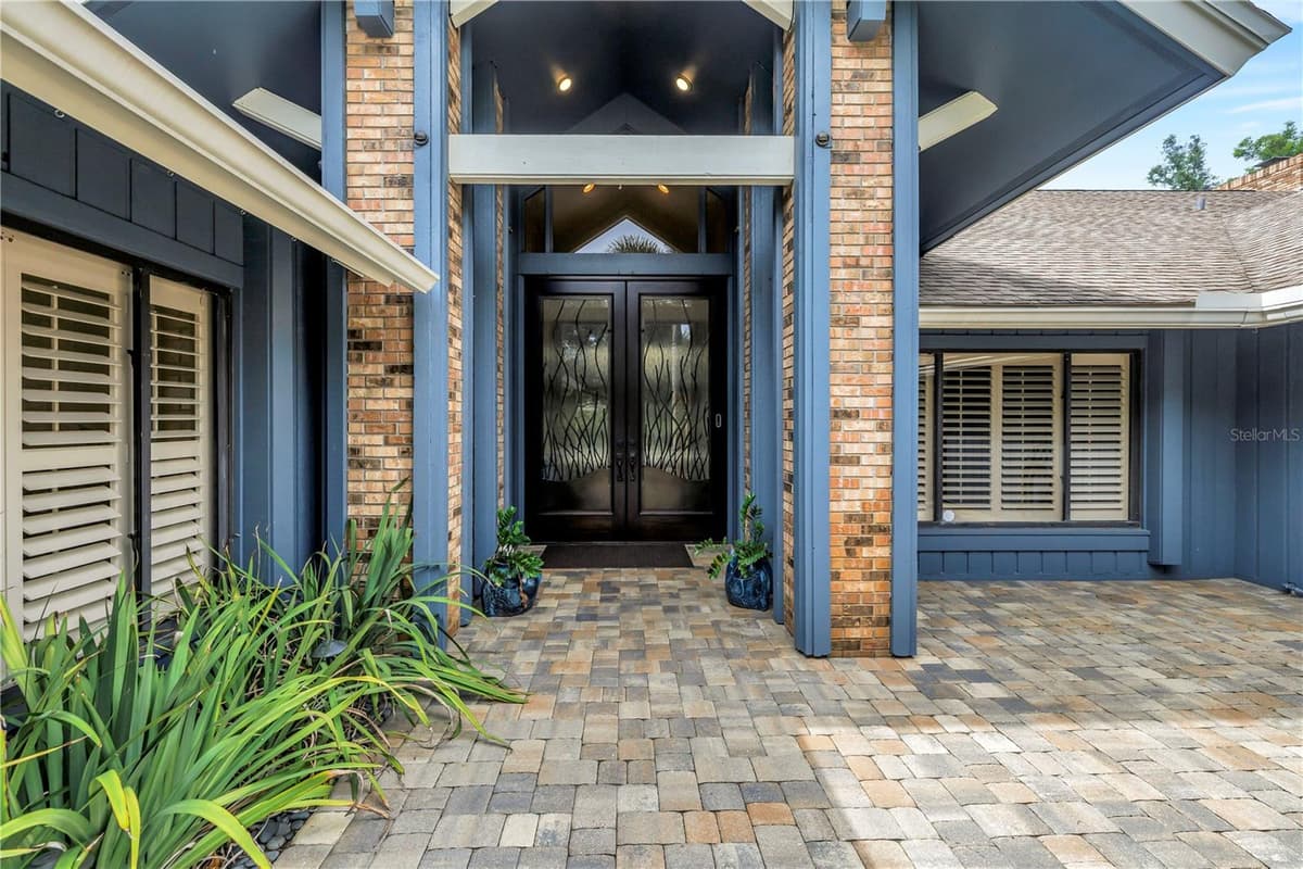 2837 SABER DRIVE — photo 8 of 93