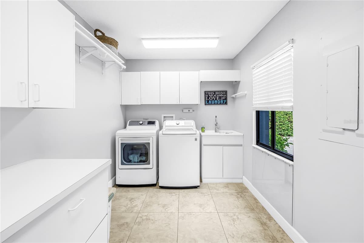 2837 SABER DRIVE — photo 40 of 93