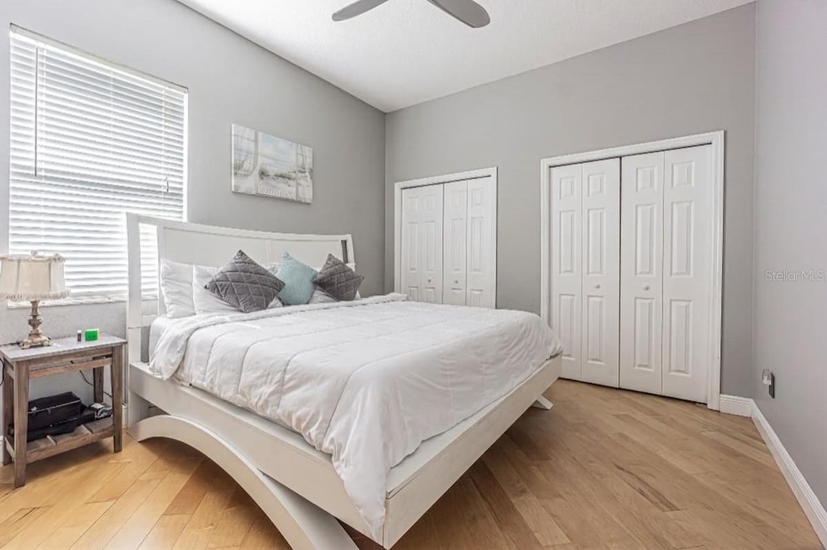 2409 FOX FOREST DRIVE — photo 15 of 35