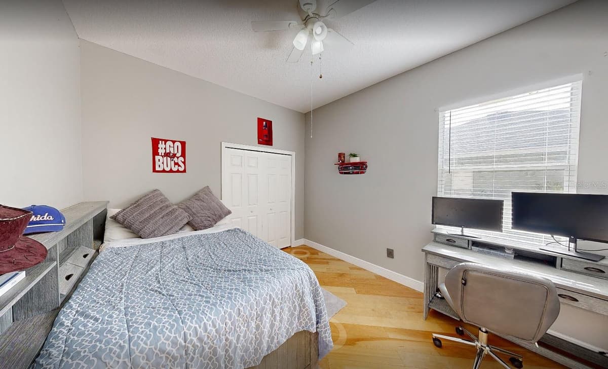 2409 FOX FOREST DRIVE — photo 16 of 35