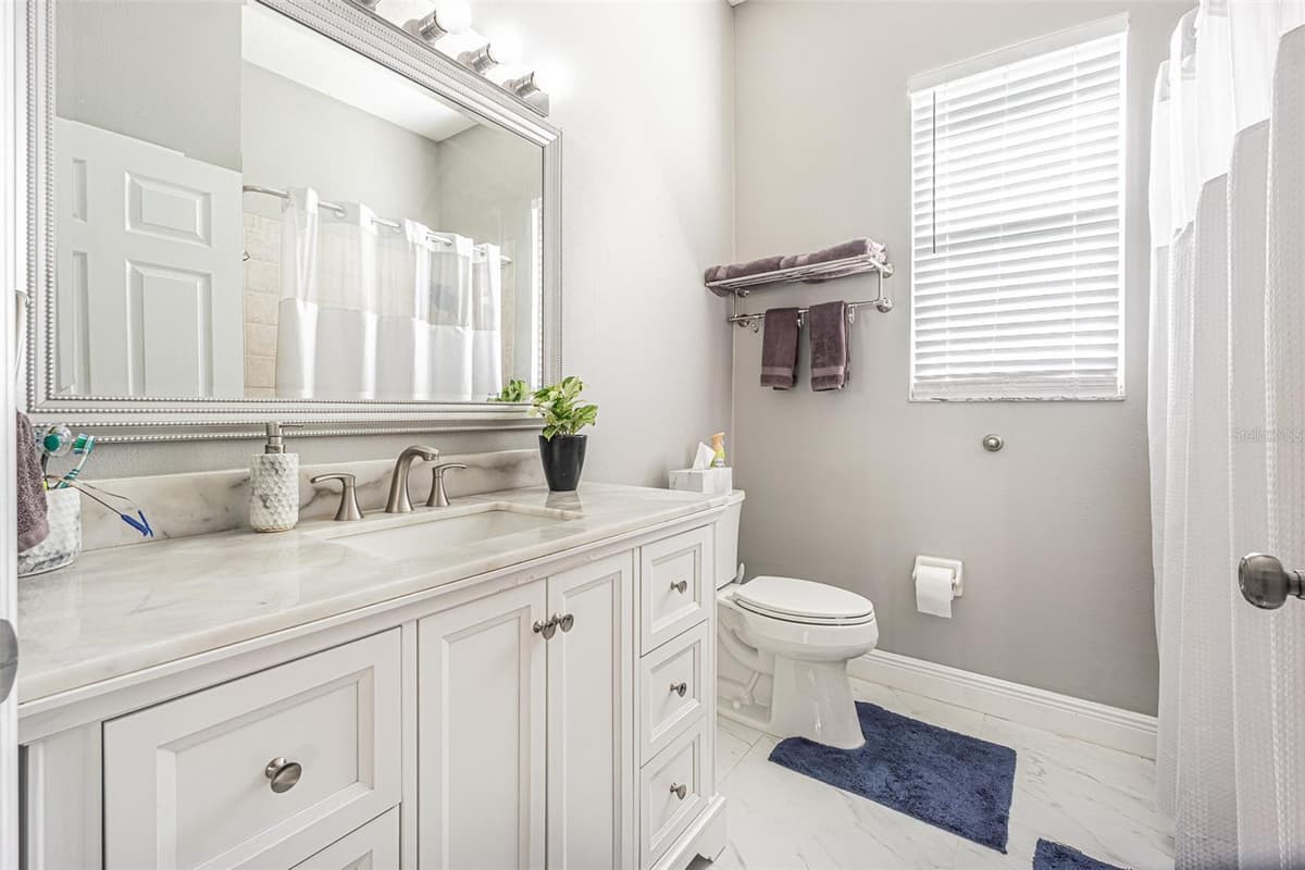 2409 FOX FOREST DRIVE — photo 17 of 35