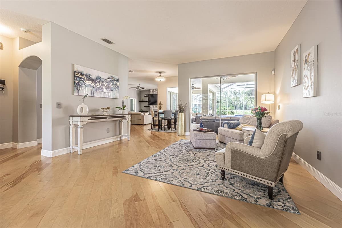 2409 FOX FOREST DRIVE — photo 4 of 35