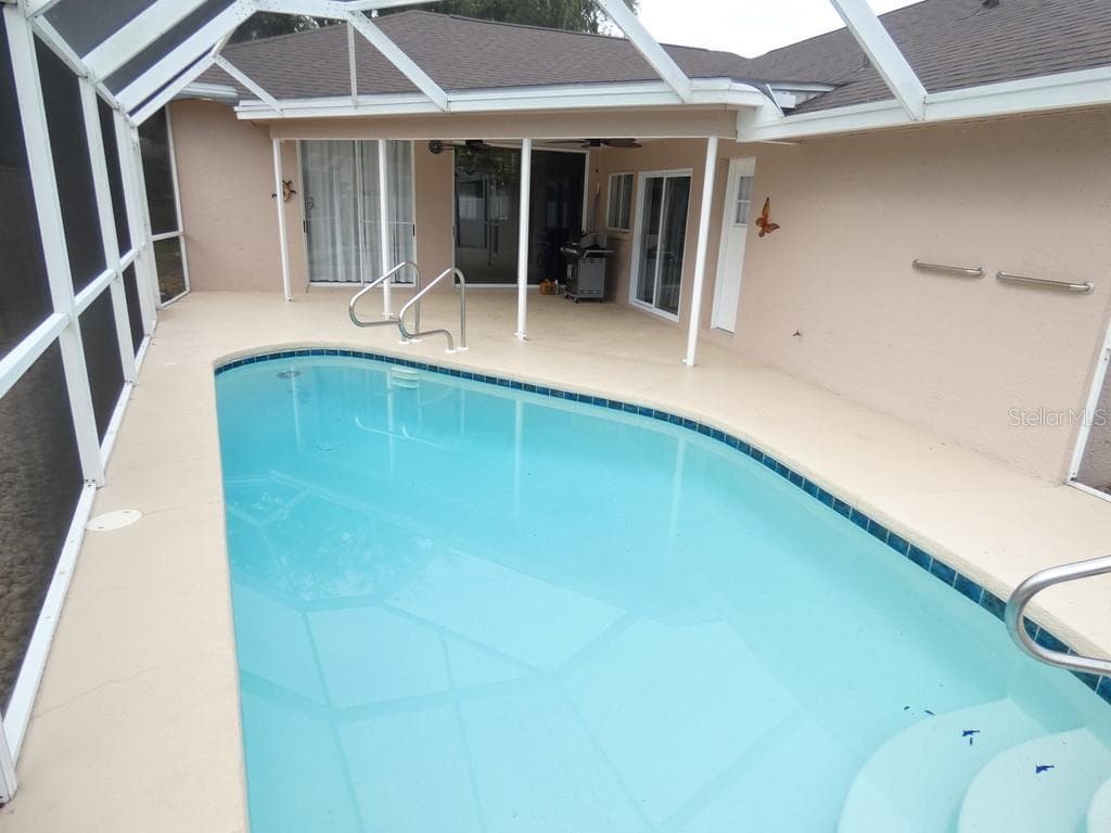 907 BRITTANY PARK BOULEVARD — photo 13 of 41