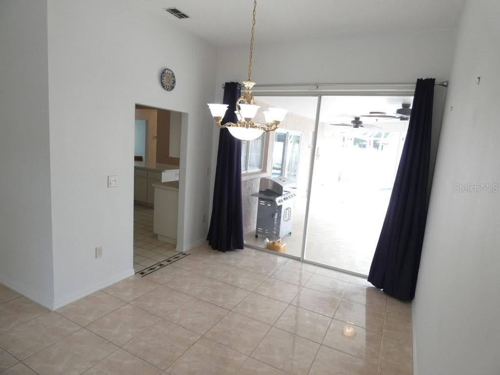 907 BRITTANY PARK BOULEVARD — photo 8 of 41
