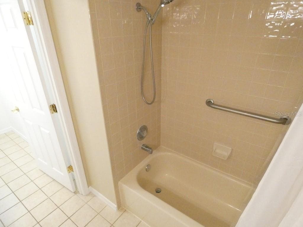 907 BRITTANY PARK BOULEVARD — photo 29 of 41