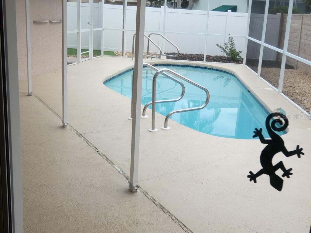 907 BRITTANY PARK BOULEVARD — photo 20 of 41