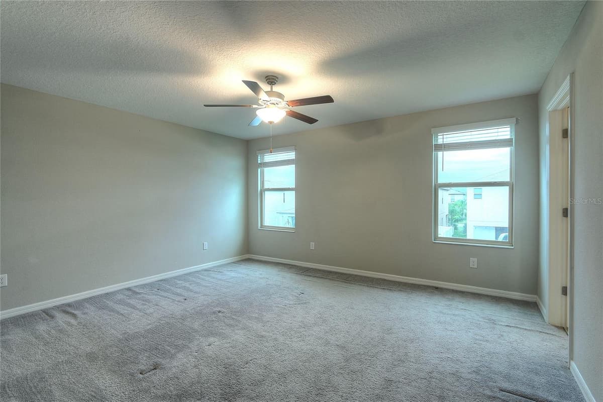7217 RONNIE GARDENS COURT — photo 17 of 38