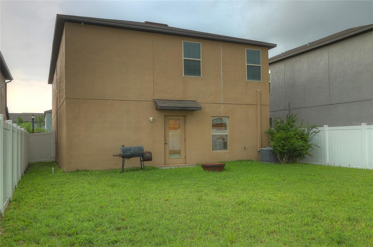 7217 RONNIE GARDENS COURT — photo 36 of 38