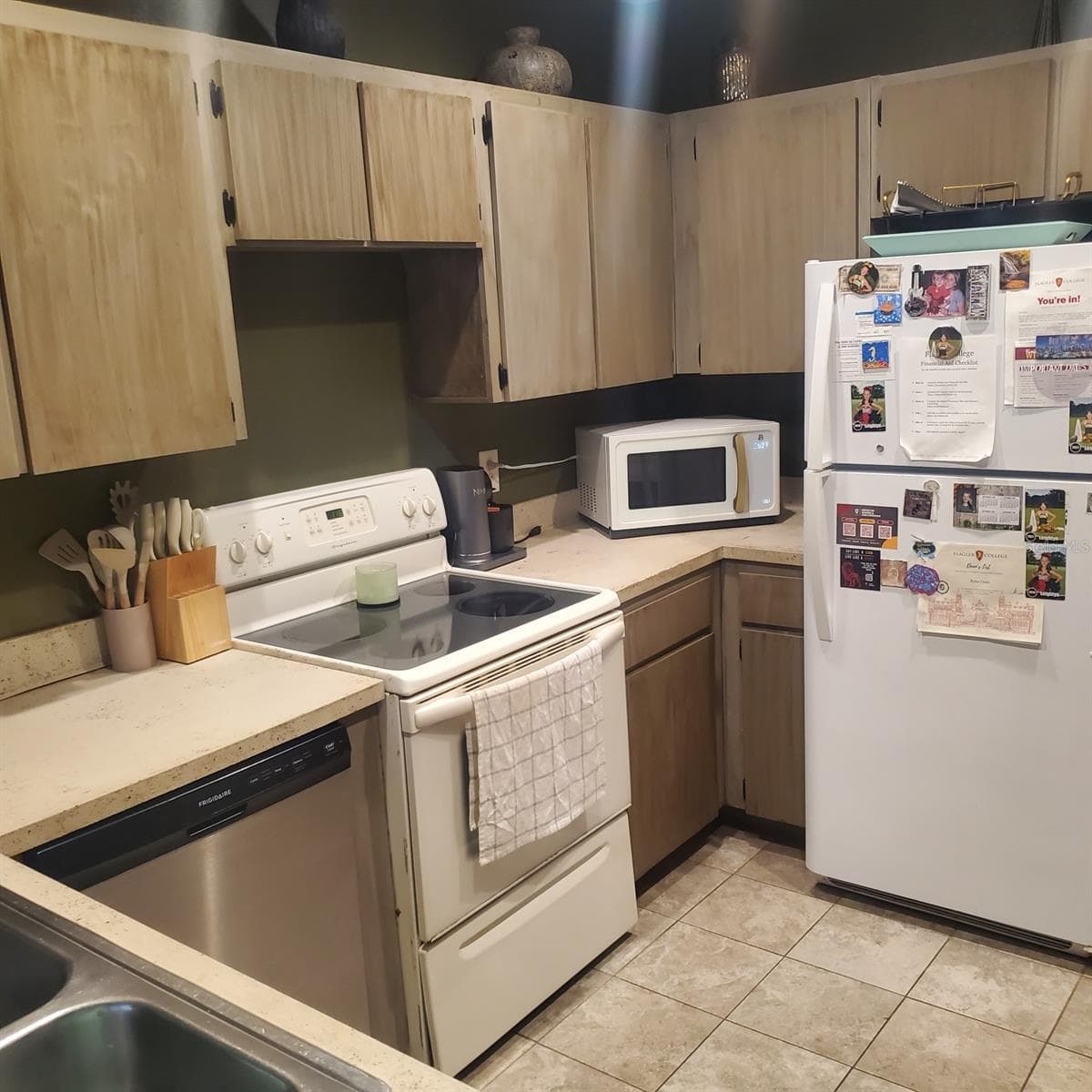 3525 FORT KING STREET — photo 7 of 13