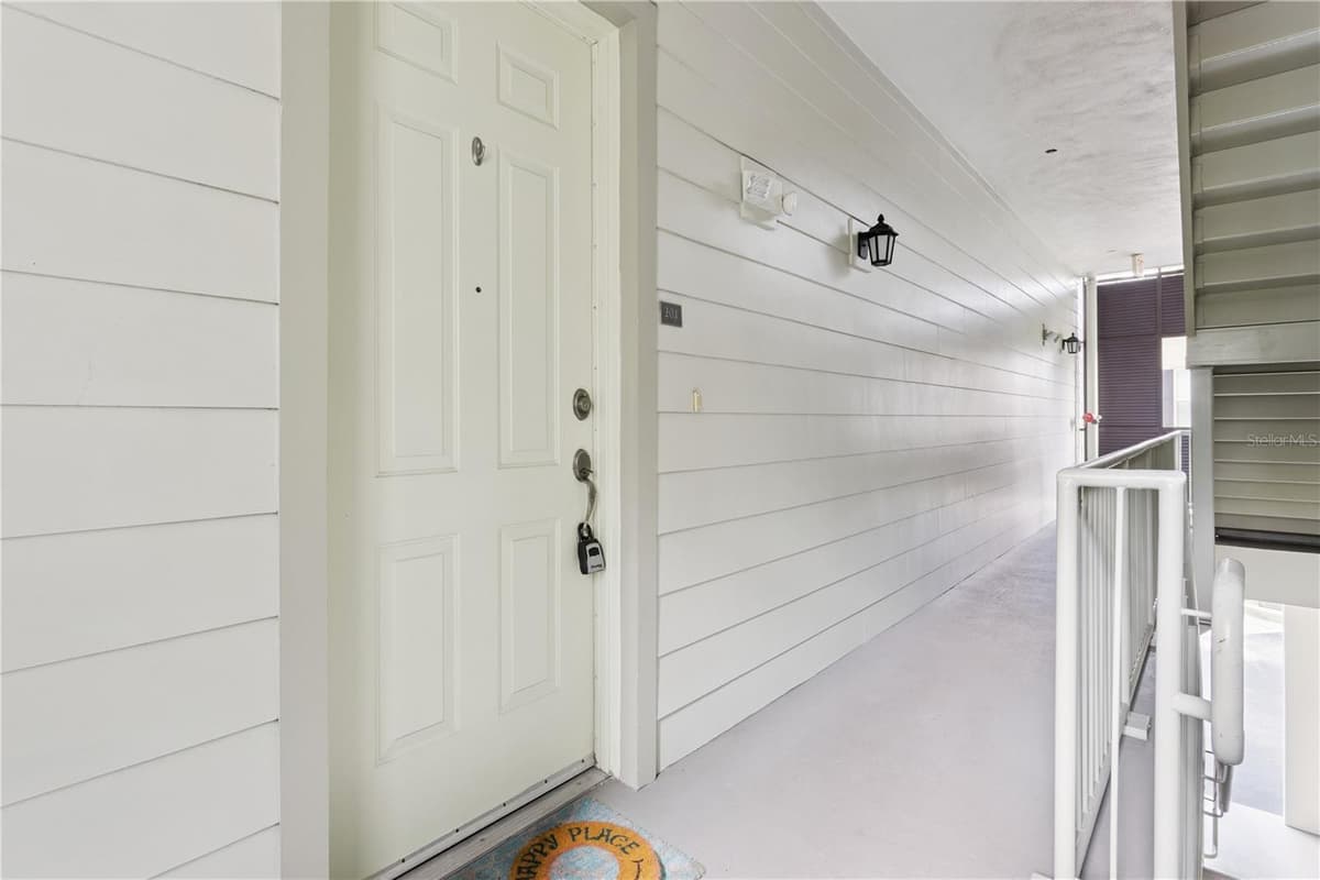 762 CELEBRATION AVENUE — photo 3 of 43
